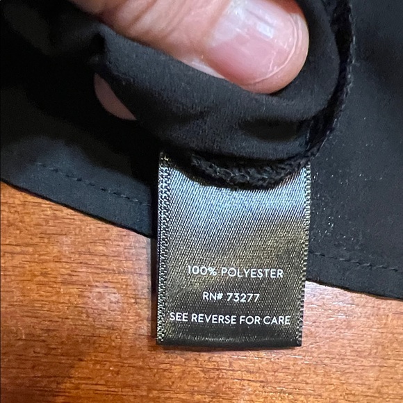 Simply Vera Vera Wang Elegant Black Blouse - Picture 9 of 9